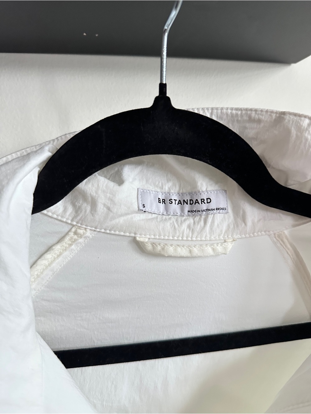 90s Minimalist White Popover Anorak Windbreaker Funnel Neck Jacket - Picture 4 of 10